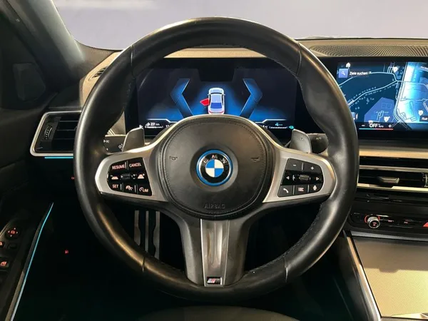 BMW 330 330e xDrive M Sport Berline - Photo 2