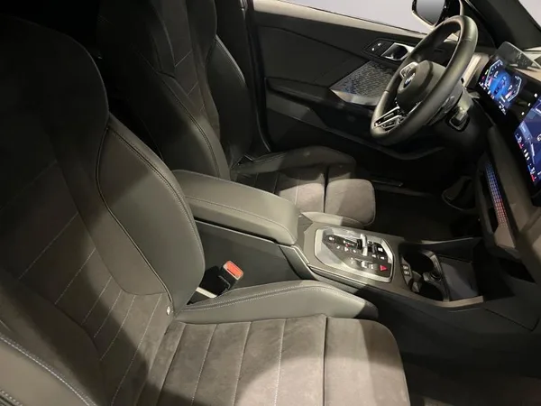 BMW 123 123i xDrive M Sport - Photo 2