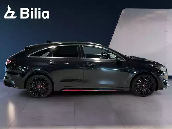 Kia ProCeed Proceed GT 1.6 T-GDI 204 - Photo 2