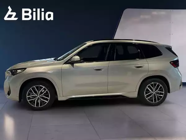 BMW X1 X1 xDrive23i M Sport - Photo 2