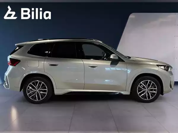 BMW X1 X1 xDrive23i M Sport - Photo 3