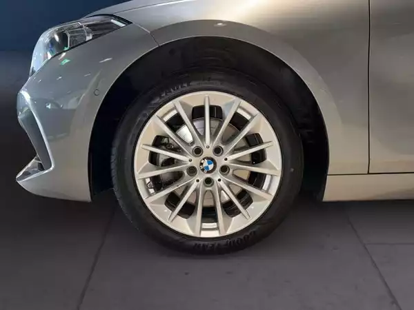 BMW 118 118i Hatch - Photo 3