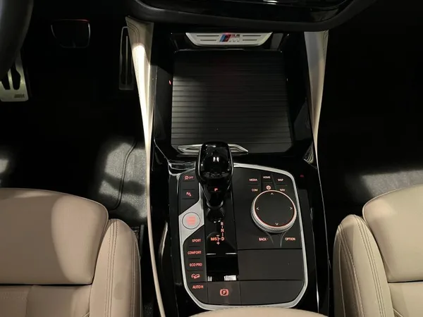 BMW X4 X4 M40d - Photo 3