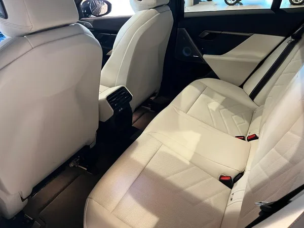 BMW 520 520i Berline M Sport - Photo 1