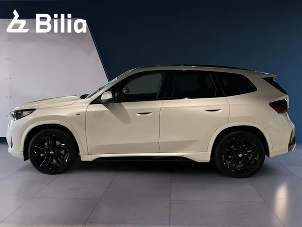 BMW X1 X1 xDrive23i M Sport - Photo 2