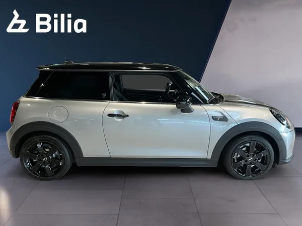 MINI Cooper SE Cooper SE - Photo 3