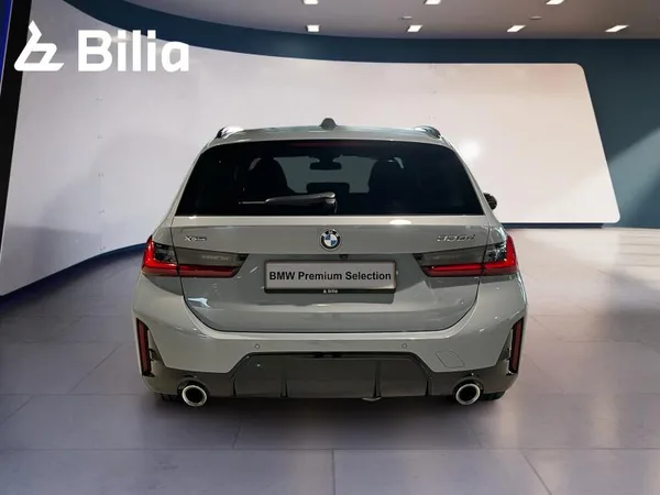 BMW 330 330d xDrive Touring - Photo 3
