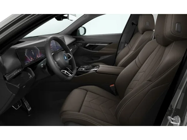 BMW 530 530e Touring M Sport - Photo 1
