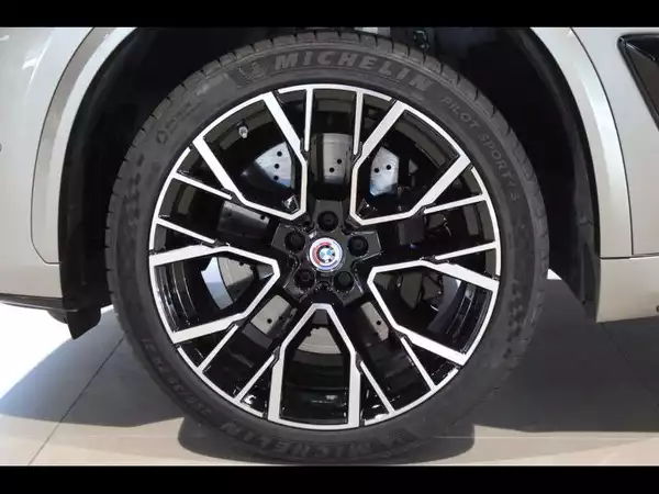 BMW X5 M X5 M // Compétition 2022 - Photo 3