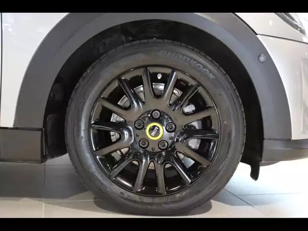 MINI Cooper SE SE 2023 - Photo 3