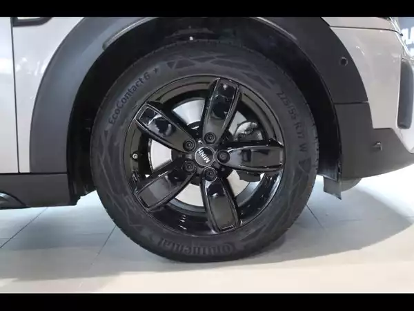 MINI Cooper S Countryman All 4 // 2021 - Photo 3