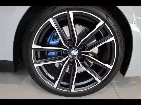 BMW 240 i pack M 2024 - Photo 3