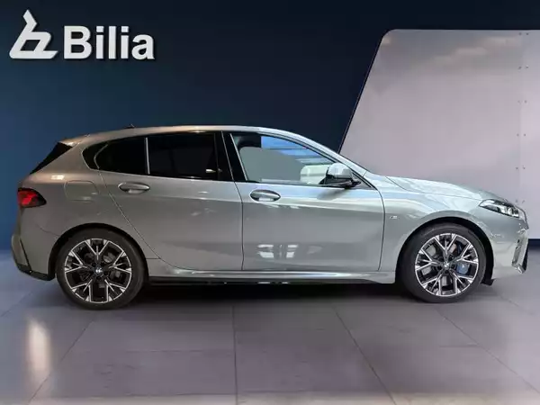 BMW 120 Pack M 2024 - Photo 2