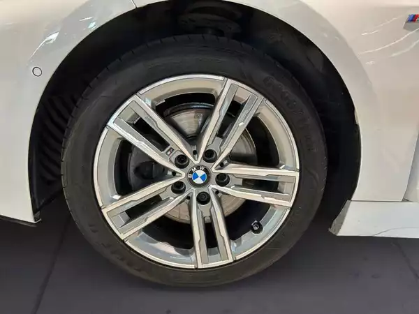 BMW 118 118i pack M 2024 - Photo 3