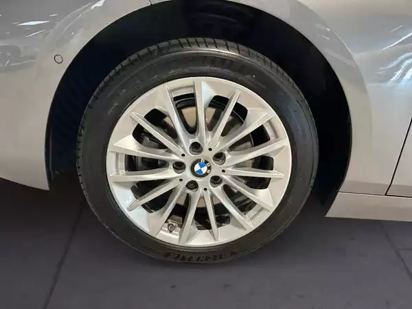 BMW 118 118i Avantage - Photo 3