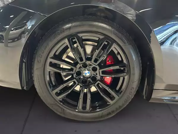 BMW 520 PACK M PRO // 2024 - Photo 3