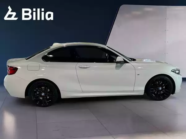 BMW 220 220i pack M 2020 - Photo 2