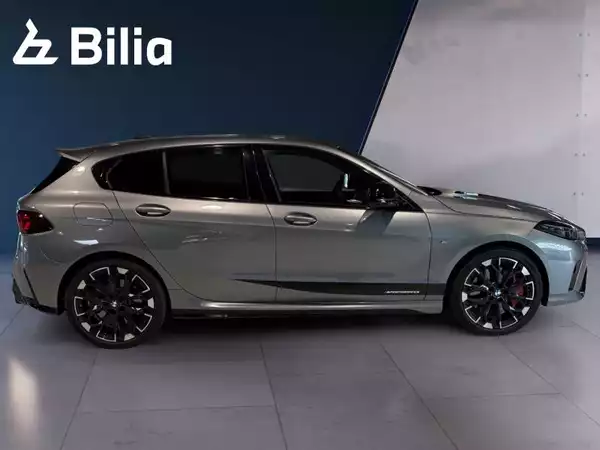 BMW 135 M xDrive pack M 2025 - Photo 2