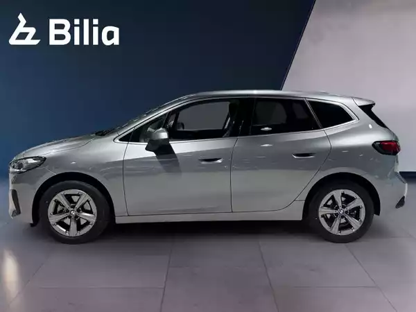 BMW 218 218i ActivTourer advantage - Photo 2