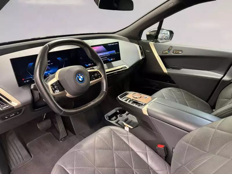 BMW iX xDrive 50 - Photo 1
