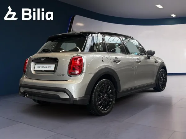 MINI Cooper Cooper Hatch 5 portes - Photo 2