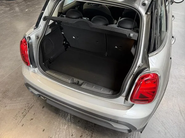 MINI Cooper Cooper Hatch 5 portes - Photo 3