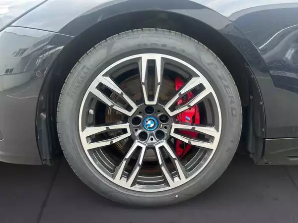 BMW i5 Berline - Photo 3