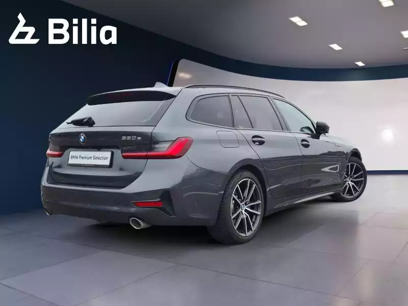 BMW 330 e xDrive touring - Photo 1