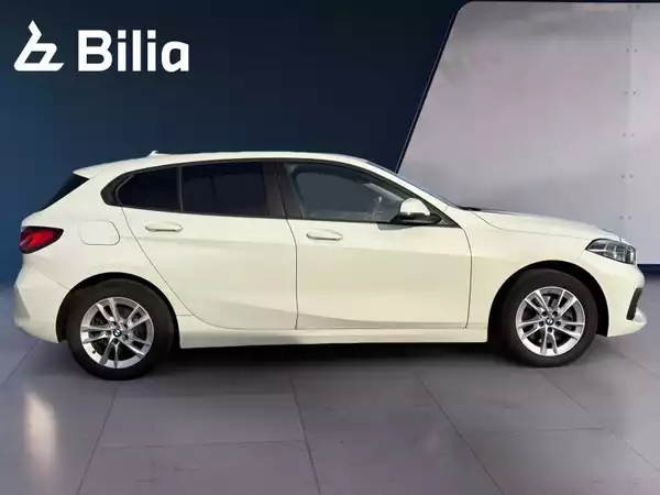 BMW 116 116i Hatch - Photo 2
