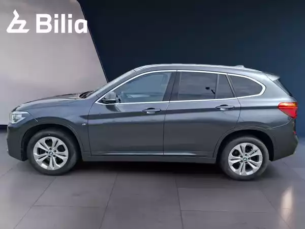 BMW X1 X1 sdrive 18i Kit M Sport - Photo 2