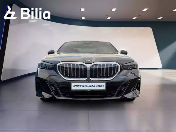 BMW 520 520i Berline Kit M Sport - Photo 2