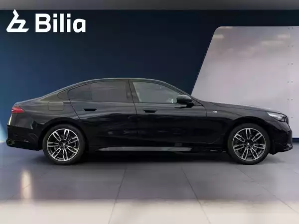 BMW 520 520i Berline Kit M Sport - Photo 2