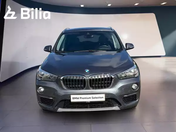 BMW X1 X1 sDrive18i - Photo 2