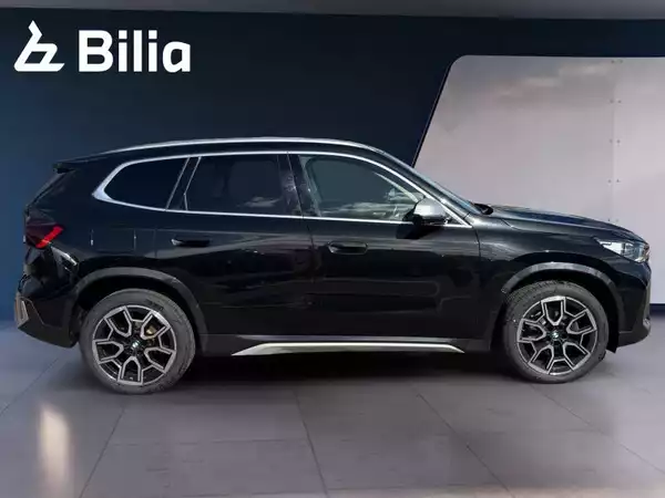 BMW X1 X1 sDrive18i x-Line - Photo 2