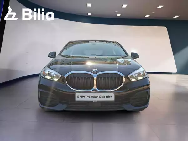 BMW 118 118d Hatch - Photo 2