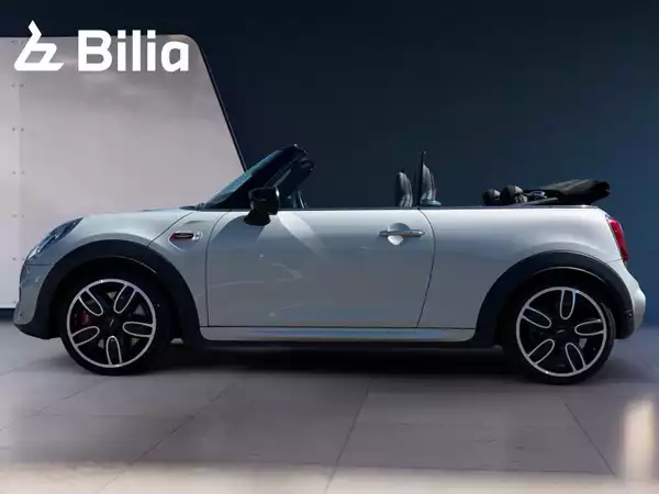 MINI John Cooper Works Cabrio John Cooper Works Cabrio - Photo 2
