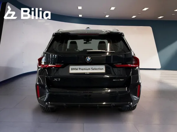 BMW X1 X1 sDrive18i Kit M Sport - Photo 3