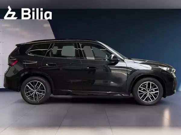 BMW X1 X1 sDrive18i Pack M Sport - Photo 3