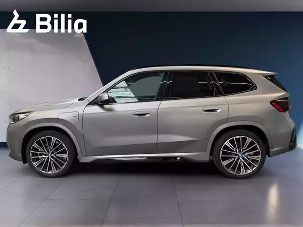 BMW X1 X1 xDrive30e Kit M Sport - Photo 2
