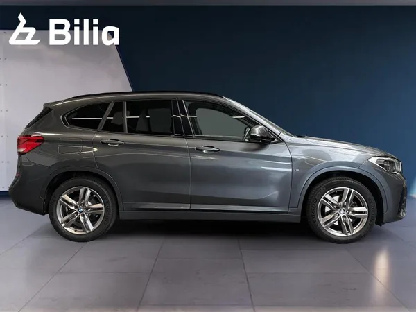 BMW X1 X1 sDrive18i Kit M Sport - Photo 3