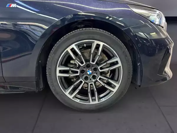 BMW 520 520d Berline Kit M Sport - Photo 3