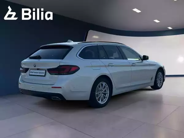 BMW 520 Business - Photo 2