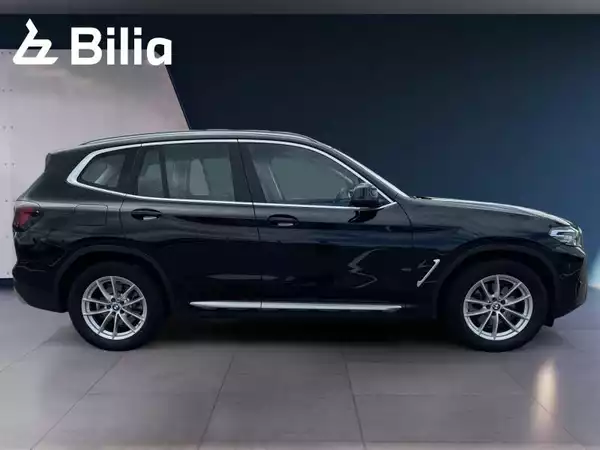 BMW X3 X3 sDrive18d - Photo 3
