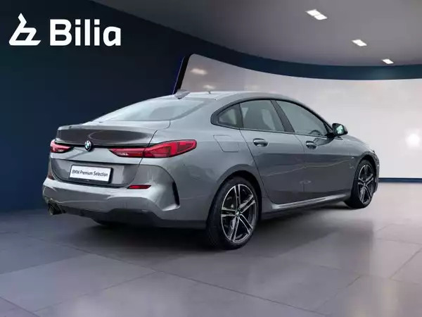 BMW 218 i - Photo 3