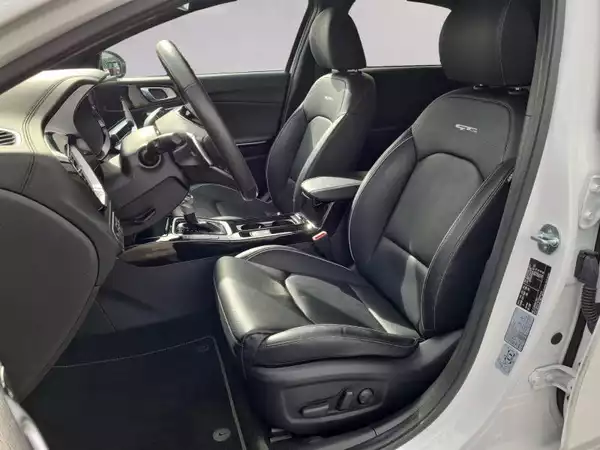 Kia Ceed Ceed GT Line - Photo 3