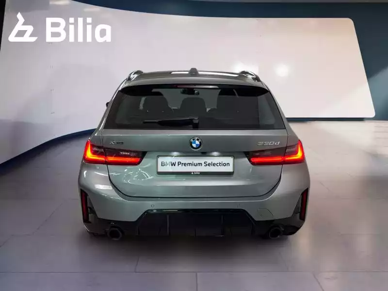 BMW 330 330d xDrive M-sport - Photo 1