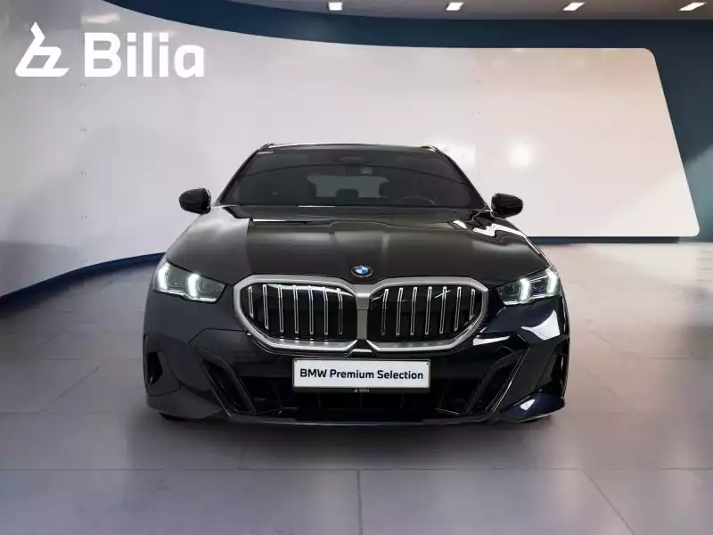 BMW 520 520d xDrive M-sport - Photo 1