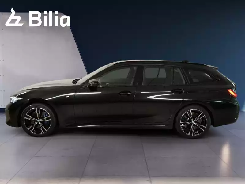 BMW 330 330i xDrive M-sport - Photo 1