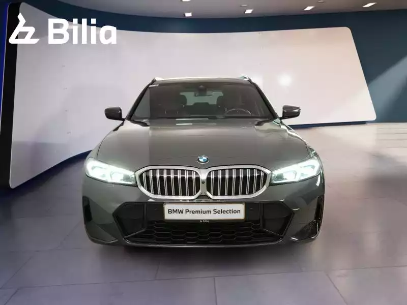 BMW 330 330d xDrive M-sport - Photo 1