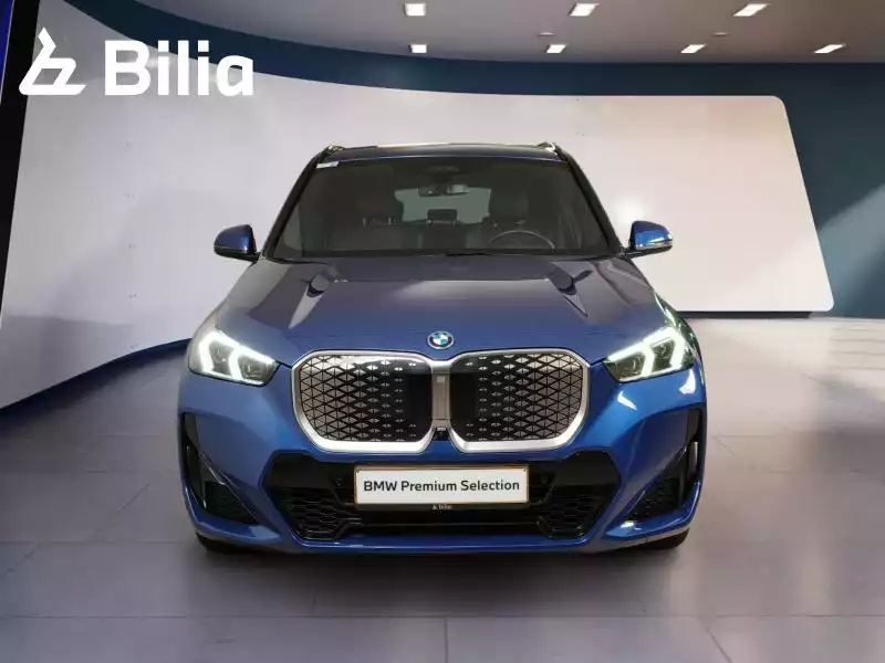 BMW iX1 iX1 30 xDrive M-sport - Photo 1